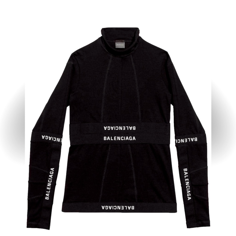 Balenciaga
Patched Briefs Top size s
